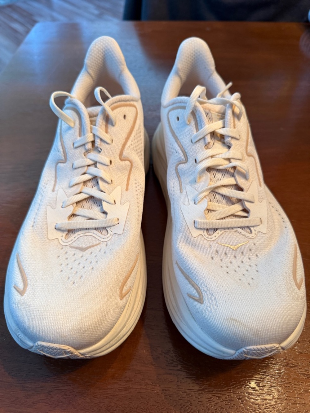Hoka Clifton 10 Women's Size 10 Vanilla/Birch Running Sneakers